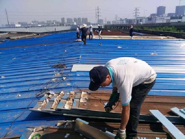 鋼結構廠房漏水原因及解決方案(一)